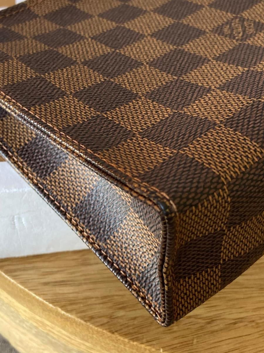 LV Toiletry 19 Damier Ebene