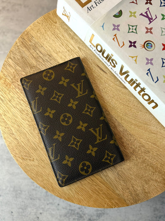 LV checkbook/Planner