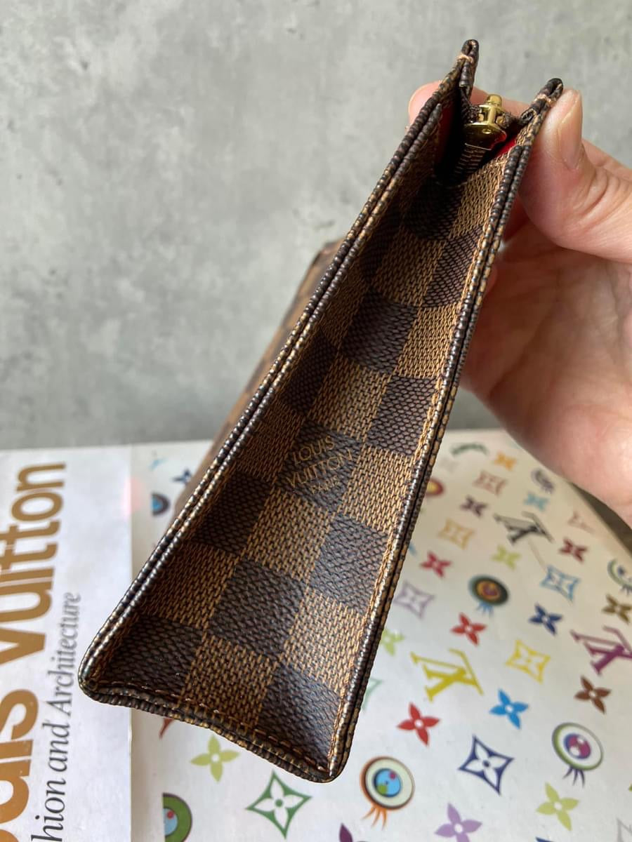 LV Toiletry 19 Damier Ebene