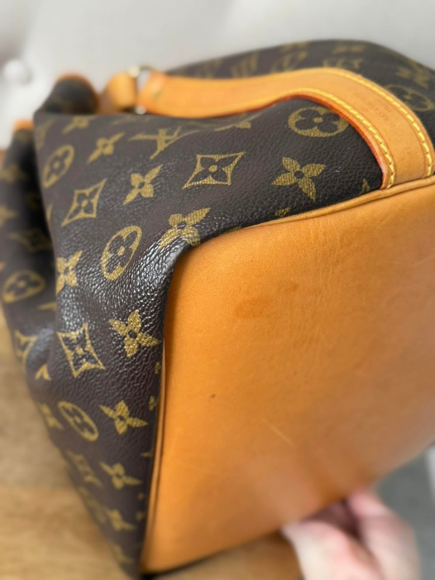 LV Noe Petit
