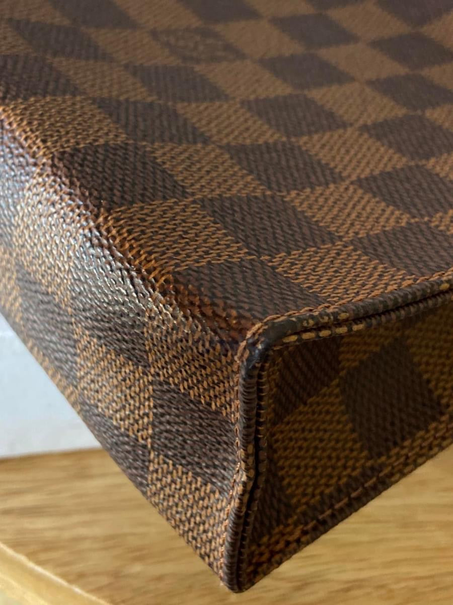 LV Toiletry 19 Damier Ebene