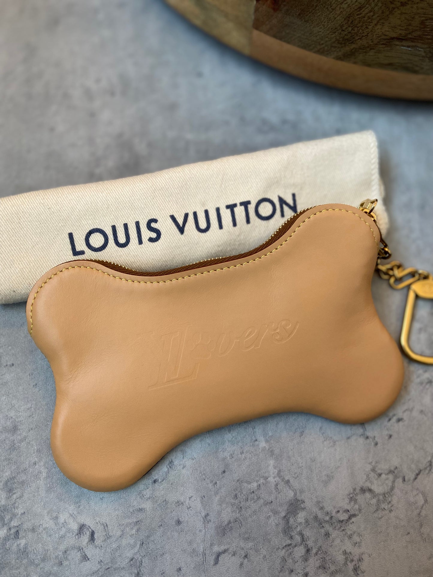 LV Bone Key Pouch