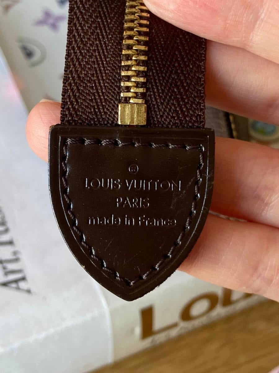 LV Toiletry 15 Damier Ebene